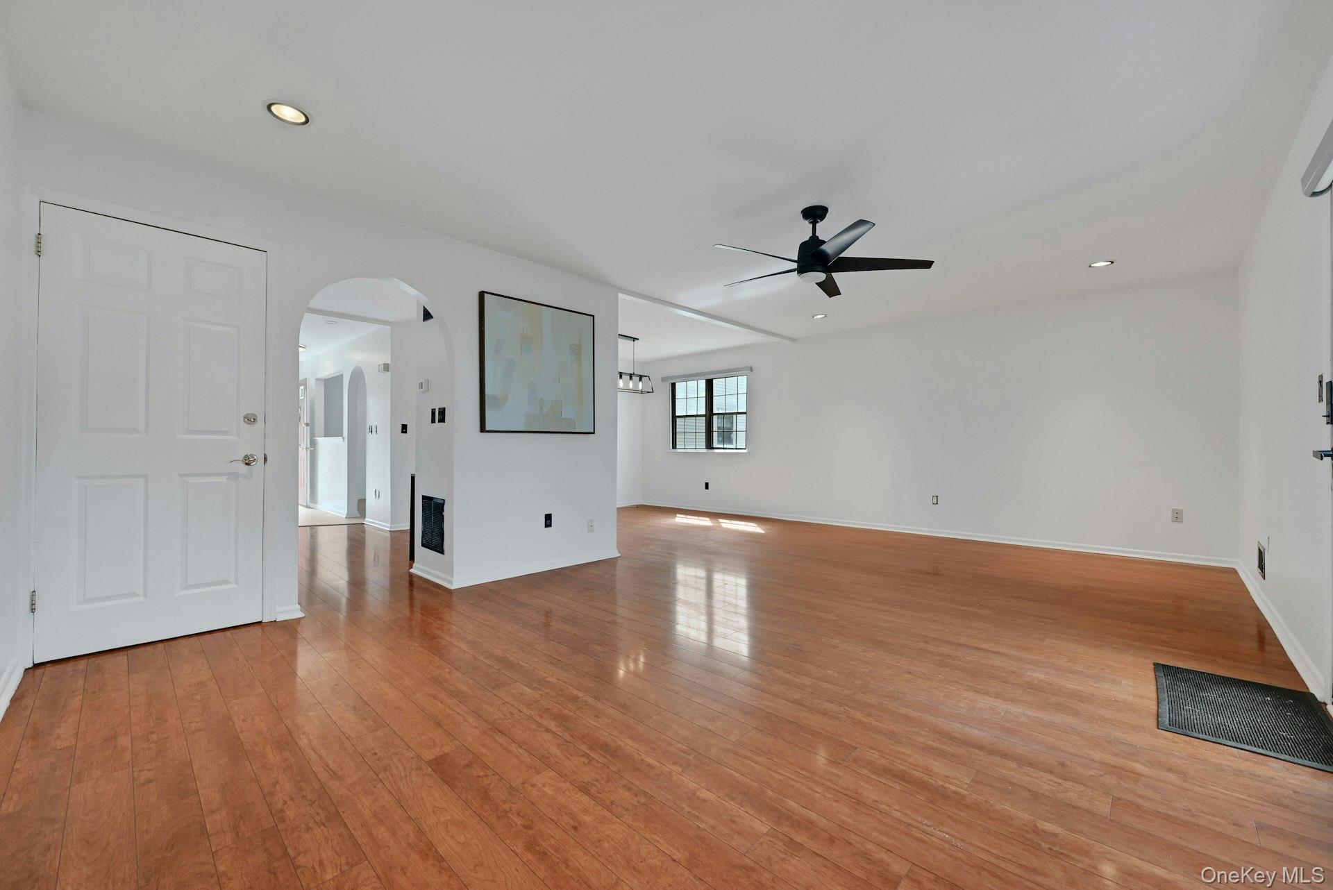 Condo Somerset  Rockland County, NY 10901, MLS-978992-9