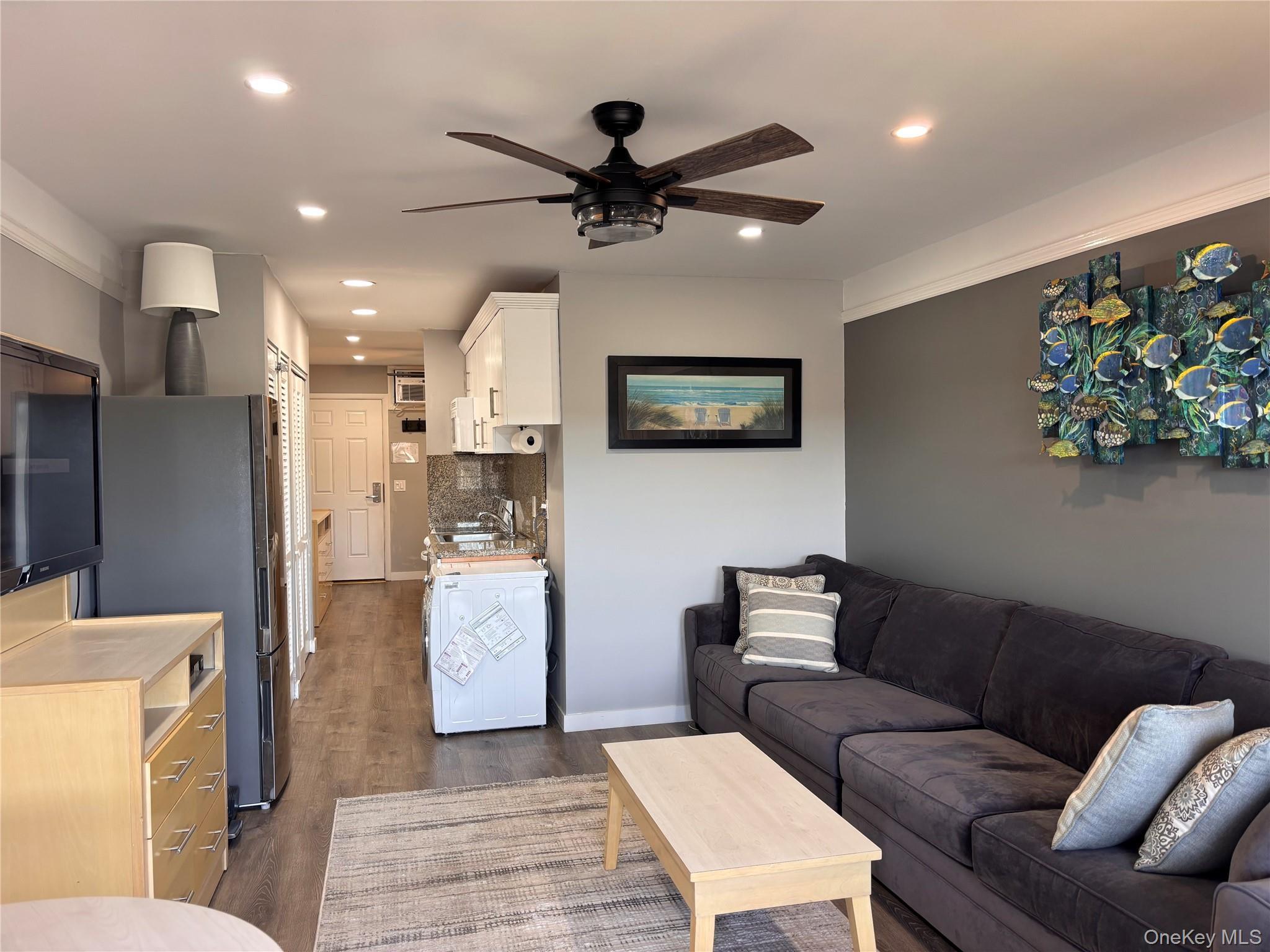 Coop Emerson Suffolk County, NY 11954, MLS-978999-7