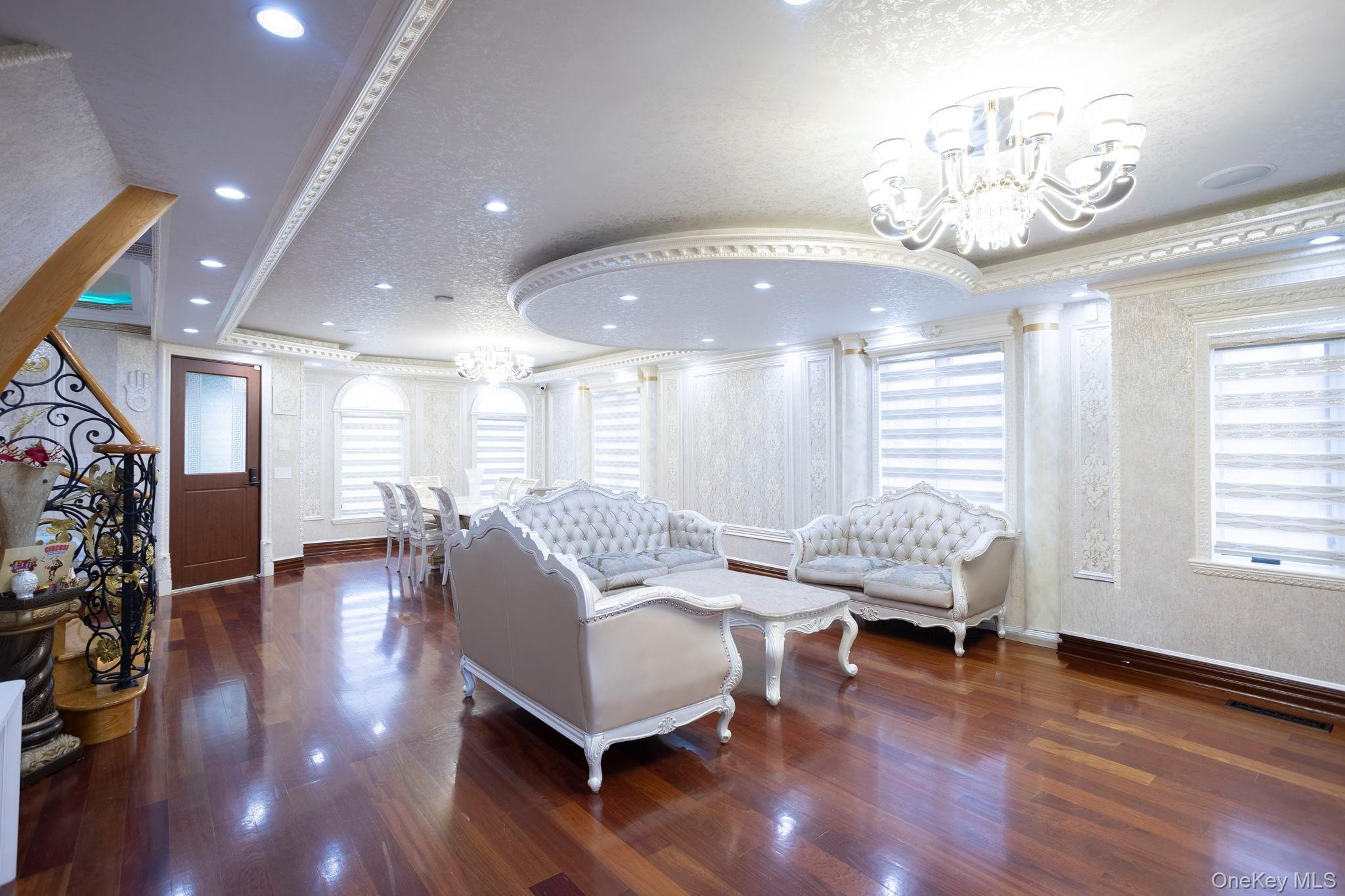 Single Family 180th Street Queens, NY 11365, MLS-979003-4