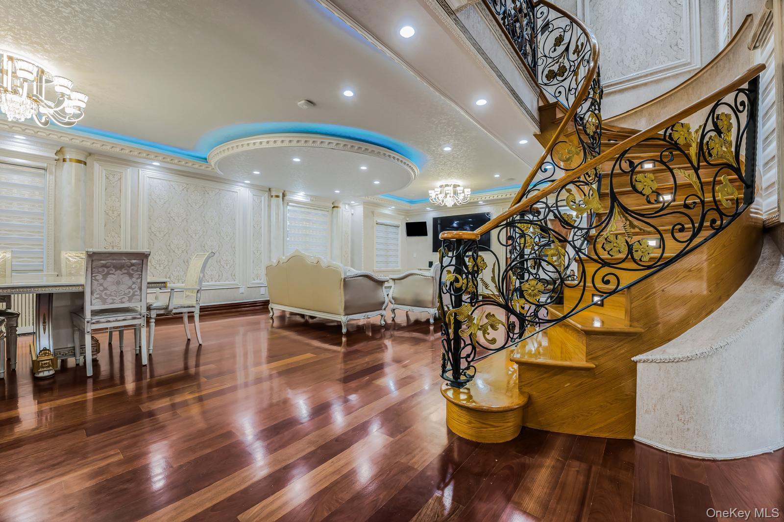 Single Family 180th Street Queens, NY 11365, MLS-979003-7