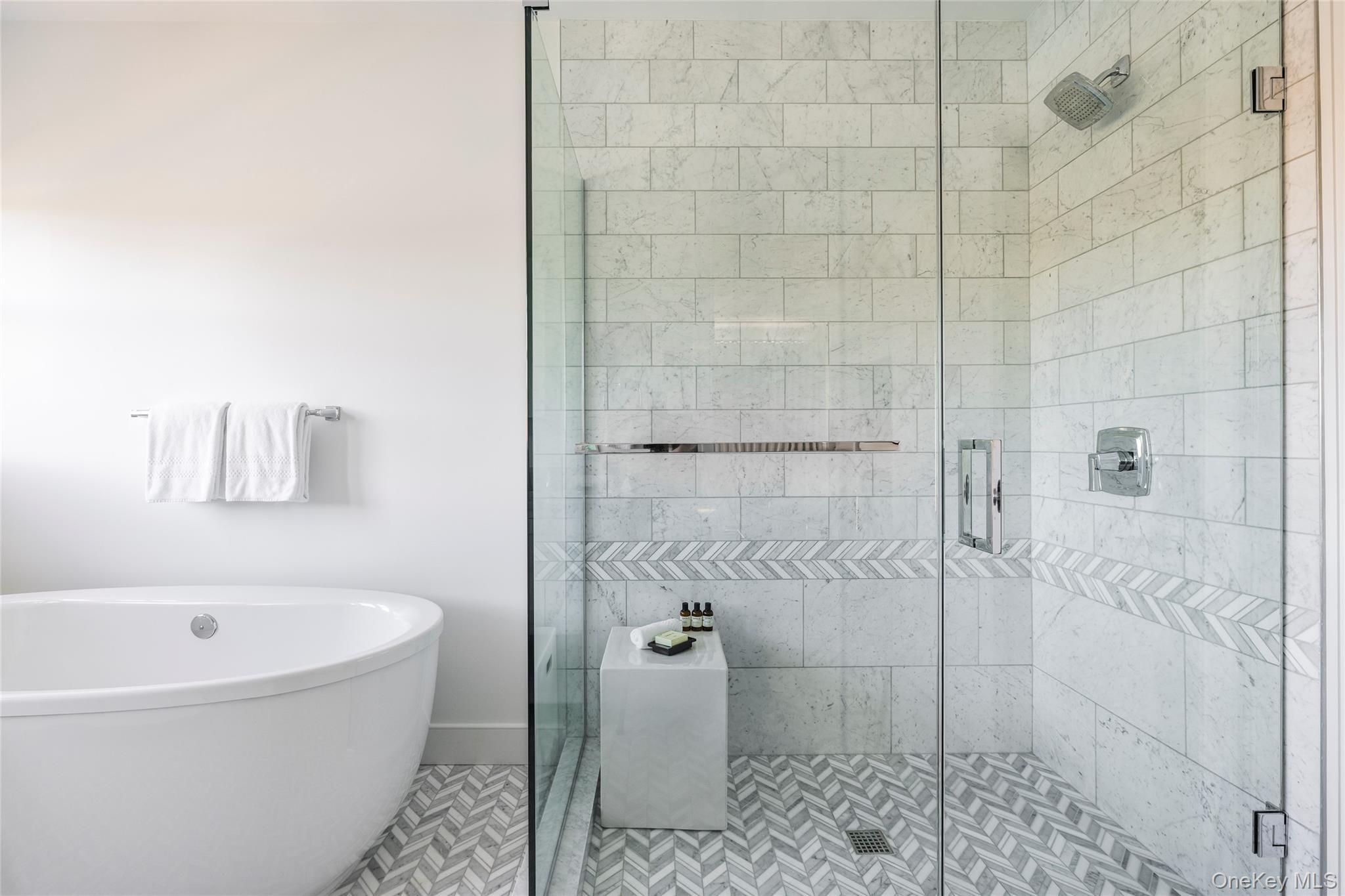 Condo Old Boathouse  Suffolk County, NY 11946, MLS-979029-11