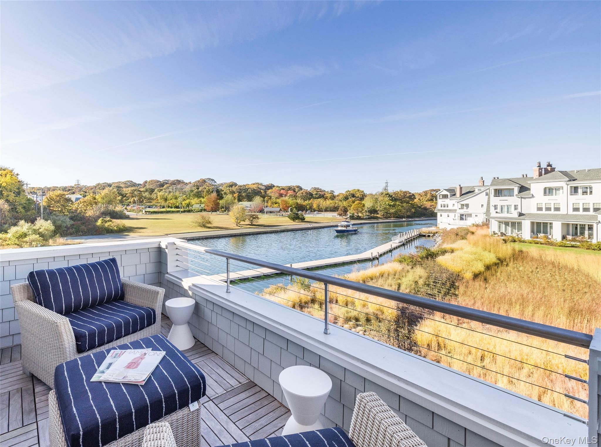 Condo Old Boathouse  Suffolk County, NY 11946, MLS-979029-12