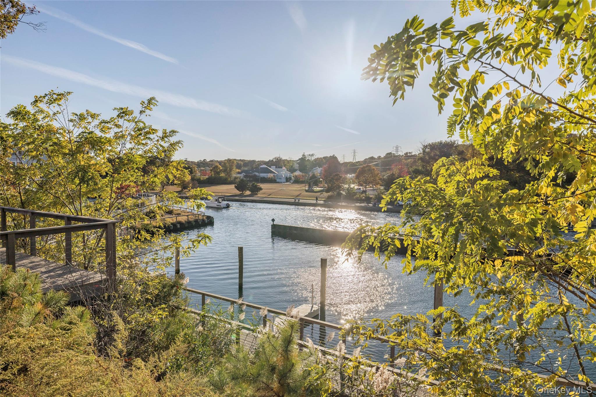 Condo Old Boathouse  Suffolk County, NY 11946, MLS-979029-18