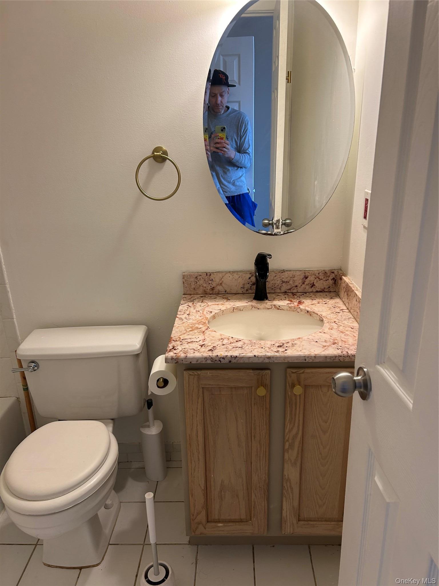 Single Family Norton  Bronx, NY 10473, MLS-979041-32