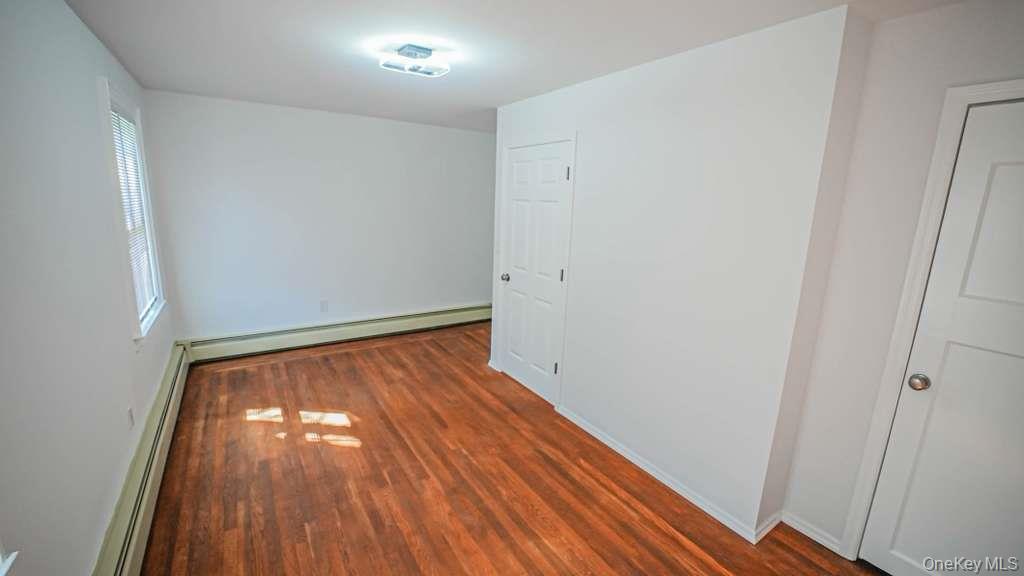 Single Family Coddington Bronx, NY 10461, MLS-979042-10