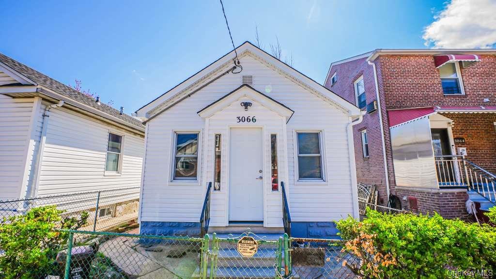 Single Family Coddington Bronx, NY 10461, MLS-979042-3