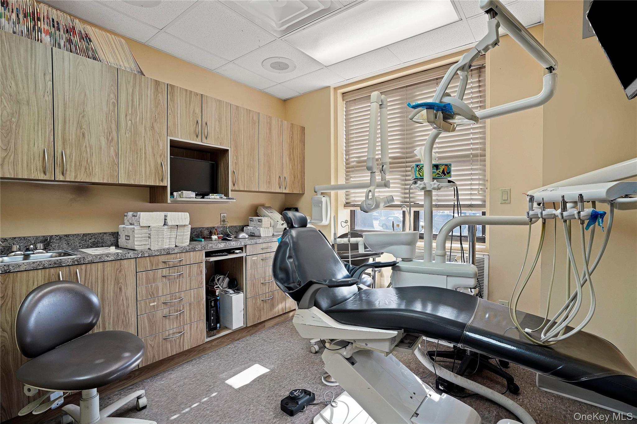 Commercial Lease 153rd  Queens, NY 11414, MLS-979087-8