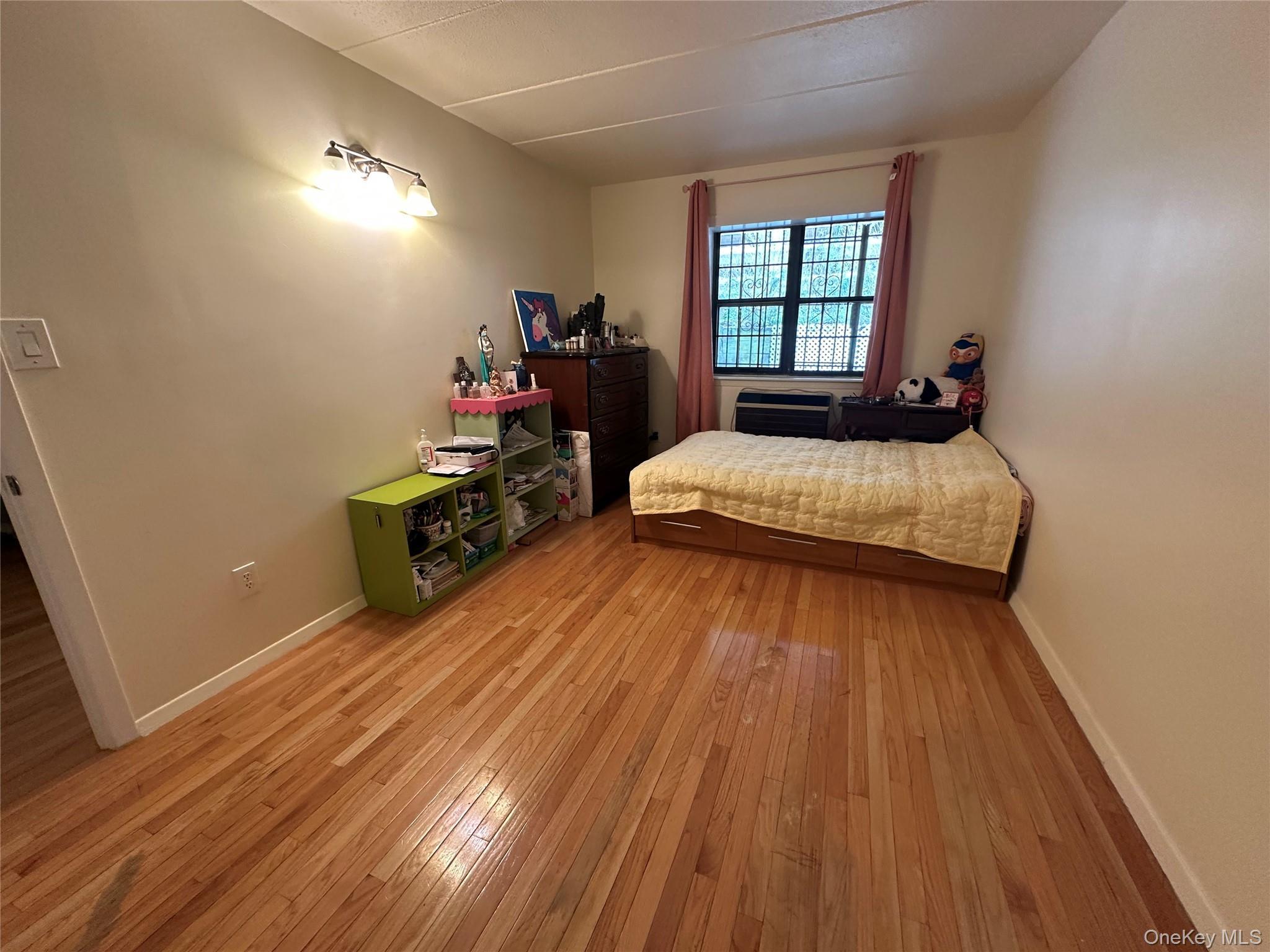 Condo 242nd Queens, NY 11362, MLS-979088-10