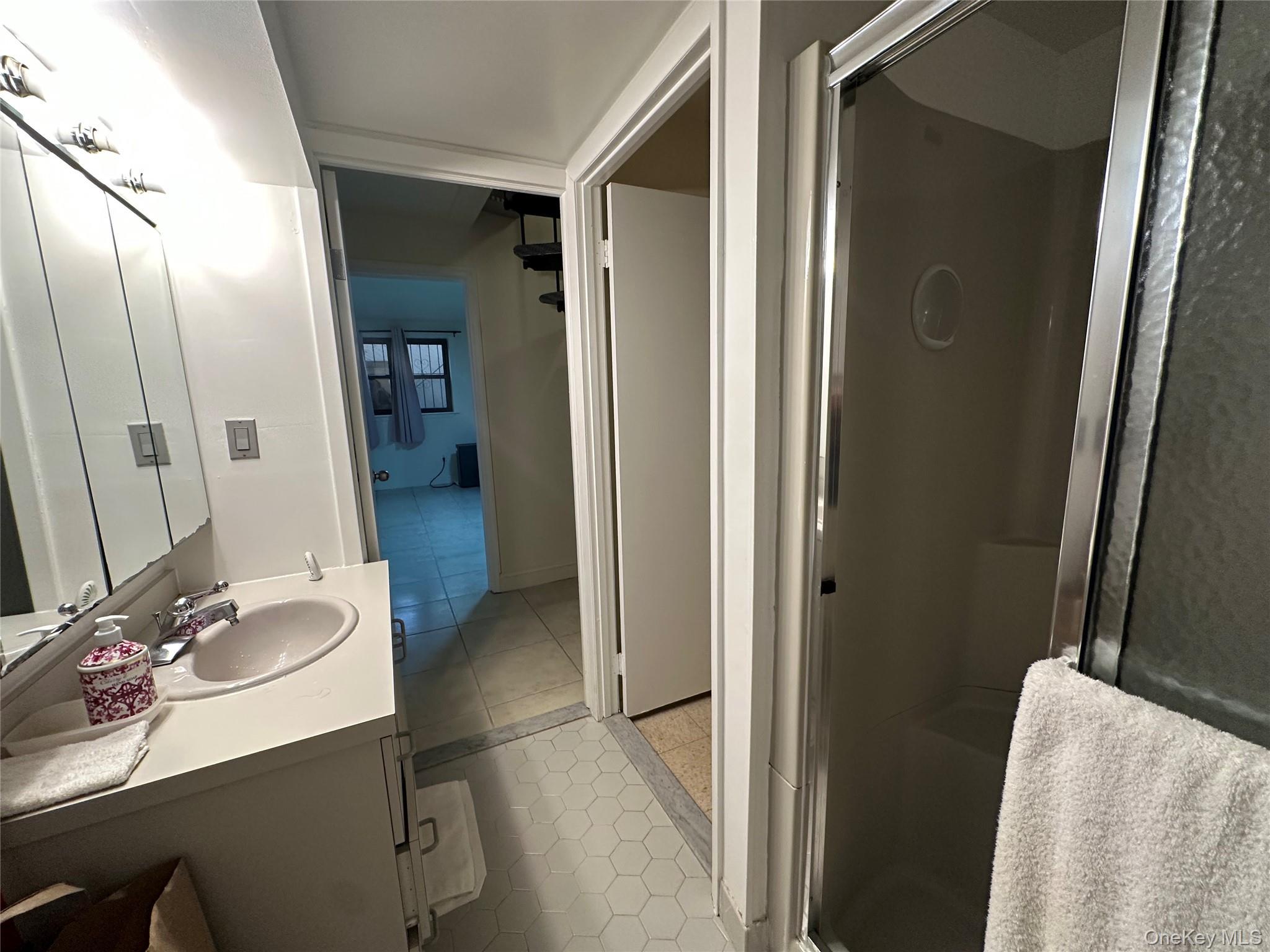 Condo 242nd Queens, NY 11362, MLS-979088-17