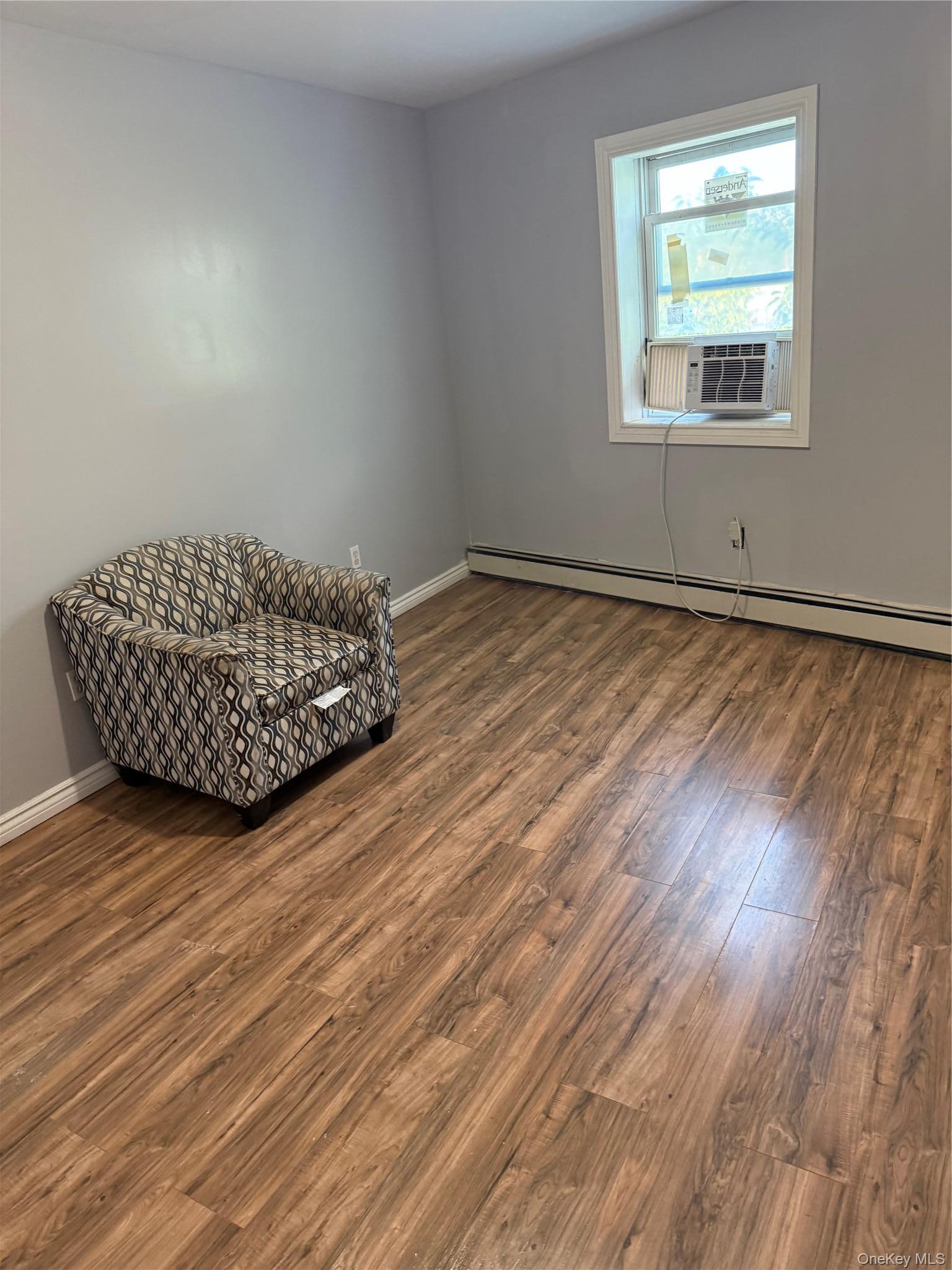 Single Family Hiawatha Avenue  Queens, NY 11423, MLS-979092-5