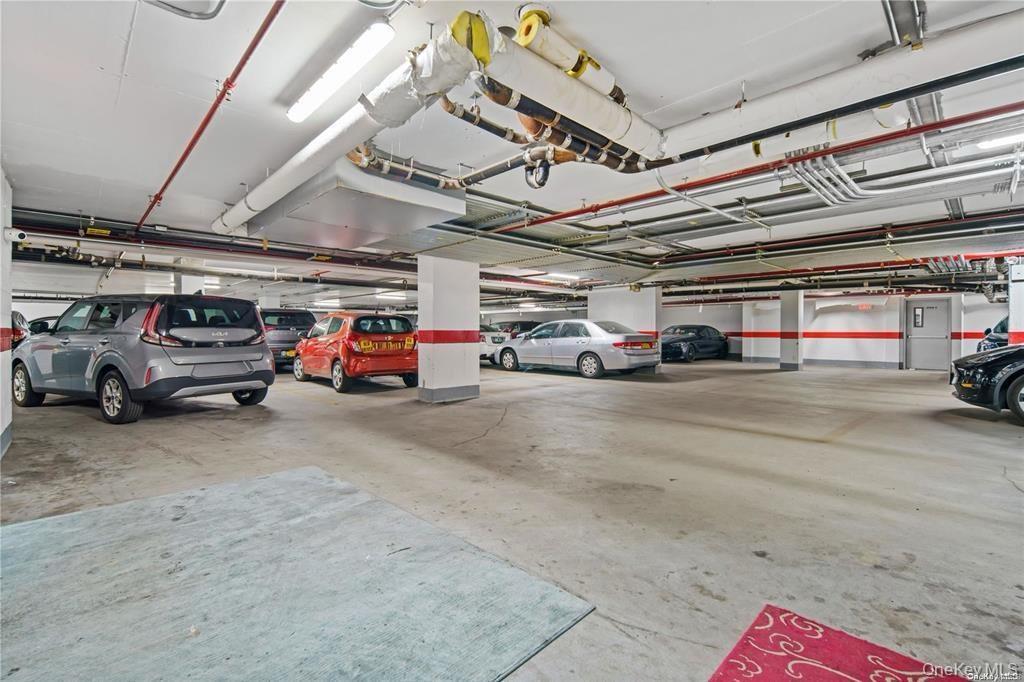 Condo 37th  Queens, NY 11354, MLS-979095-7