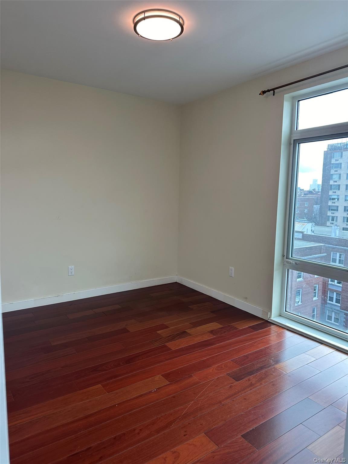 Condo 37th  Queens, NY 11354, MLS-979095-9