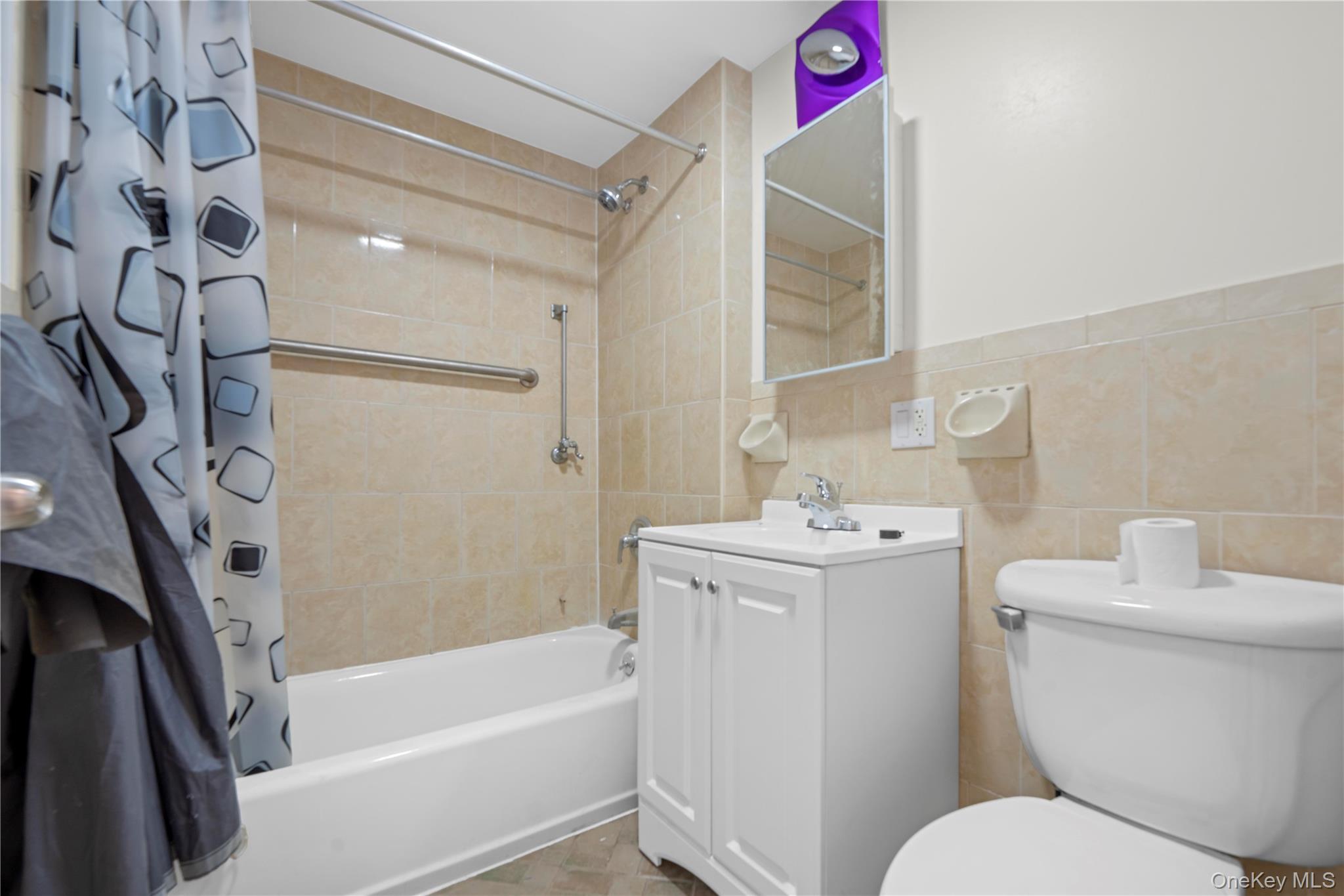 Condo 46th  Queens, NY 11373, MLS-979097-13