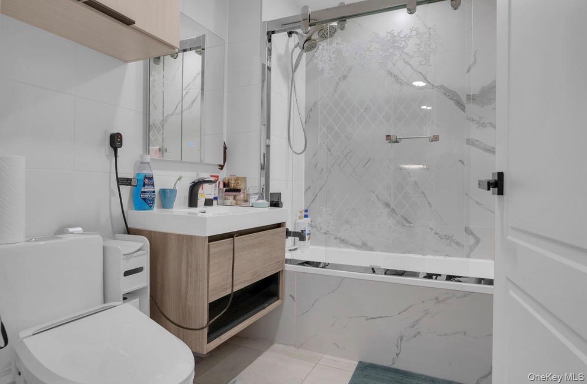 Condo Northern Queens, NY 11354, MLS-979105-15