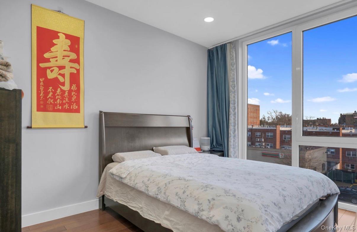 Condo Northern Queens, NY 11354, MLS-979105-17