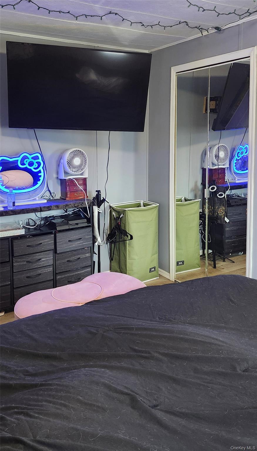 Single Family Revere  Suffolk County, NY 11716, MLS-979108-4