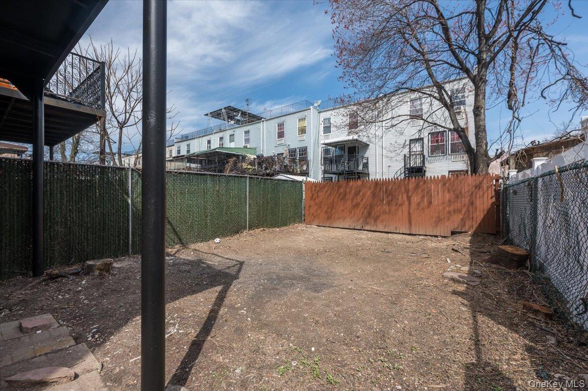 Single Family 144th  Bronx, NY 10454, MLS-979118-27
