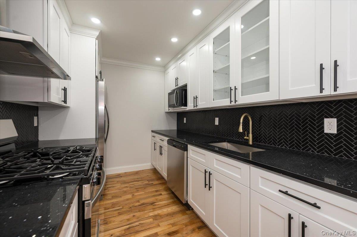 Single Family 144th  Bronx, NY 10454, MLS-979118-7