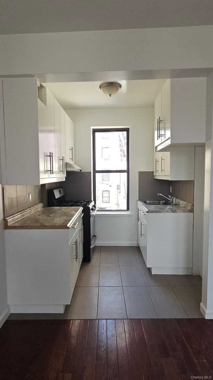 Apartment Bay 23rd Brooklyn, NY 11214, MLS-979134-21