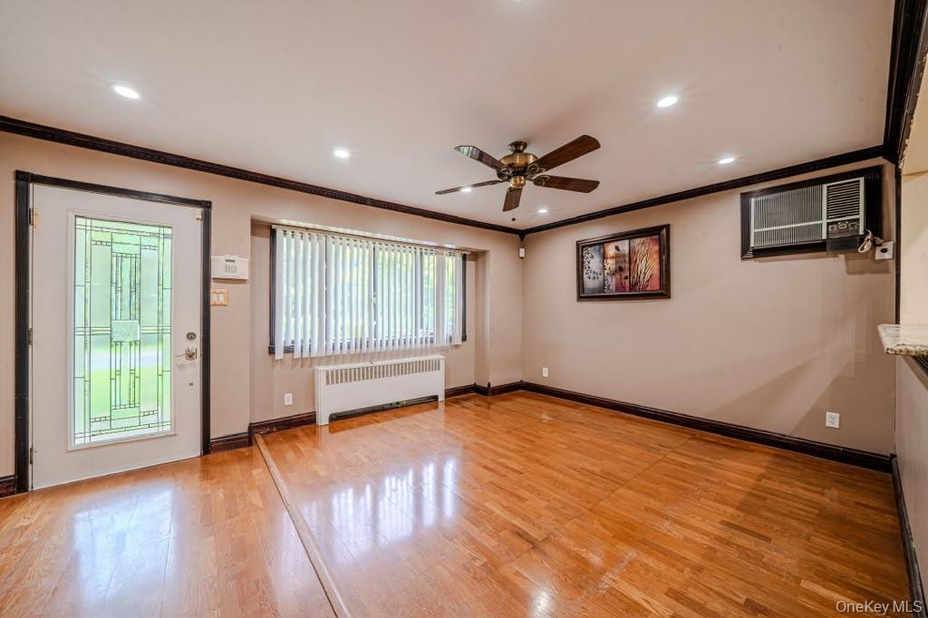 Single Family Overlook Drive Suffolk County, NY 11730, MLS-979147-14