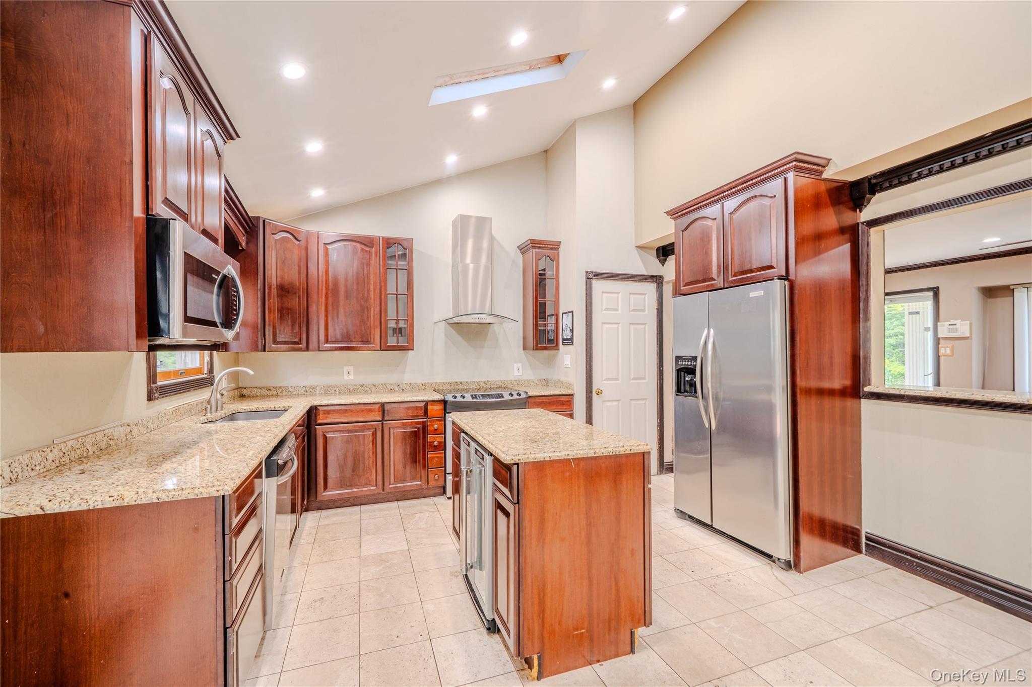 Single Family Overlook Drive Suffolk County, NY 11730, MLS-979147-15