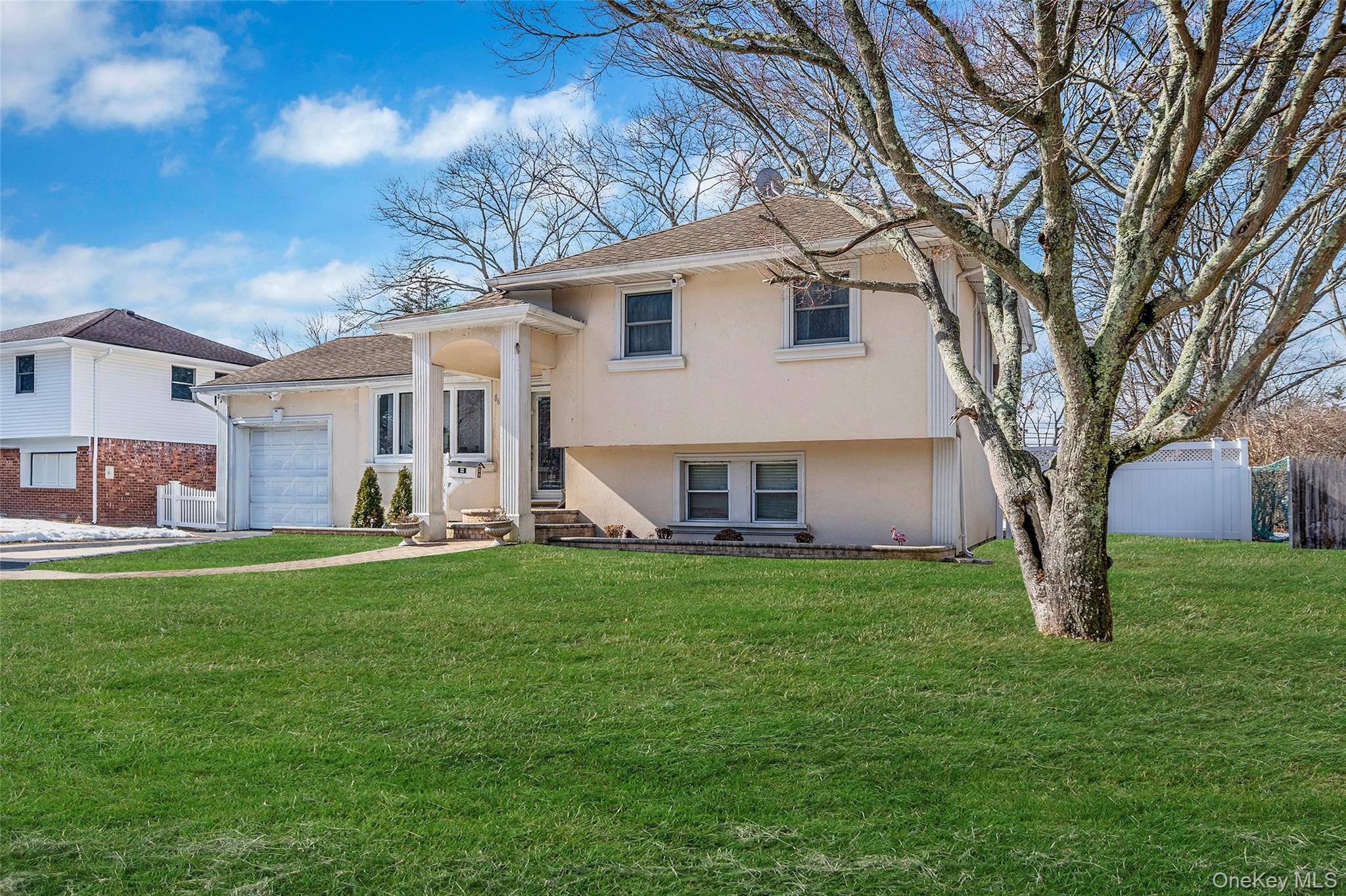Single Family Overlook Drive Suffolk County, NY 11730, MLS-979147-2