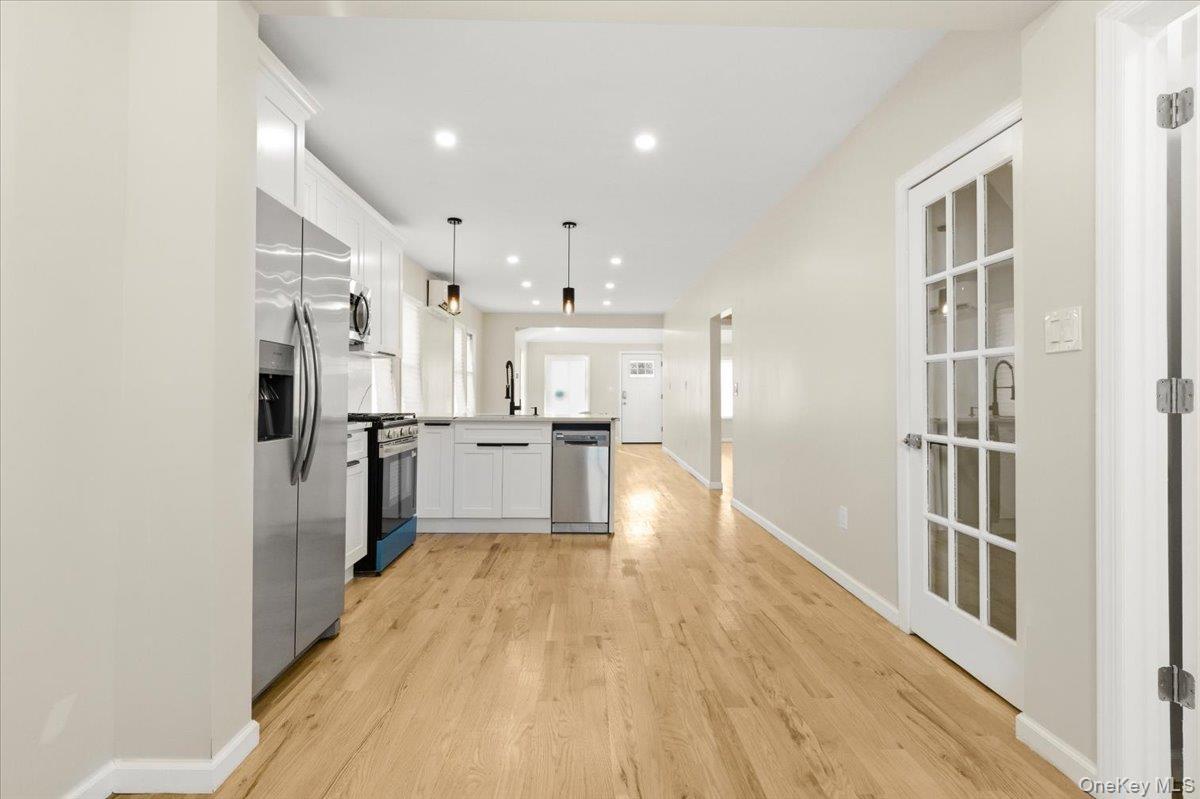 Single Family 173rd  Queens, NY 11434, MLS-979159-5