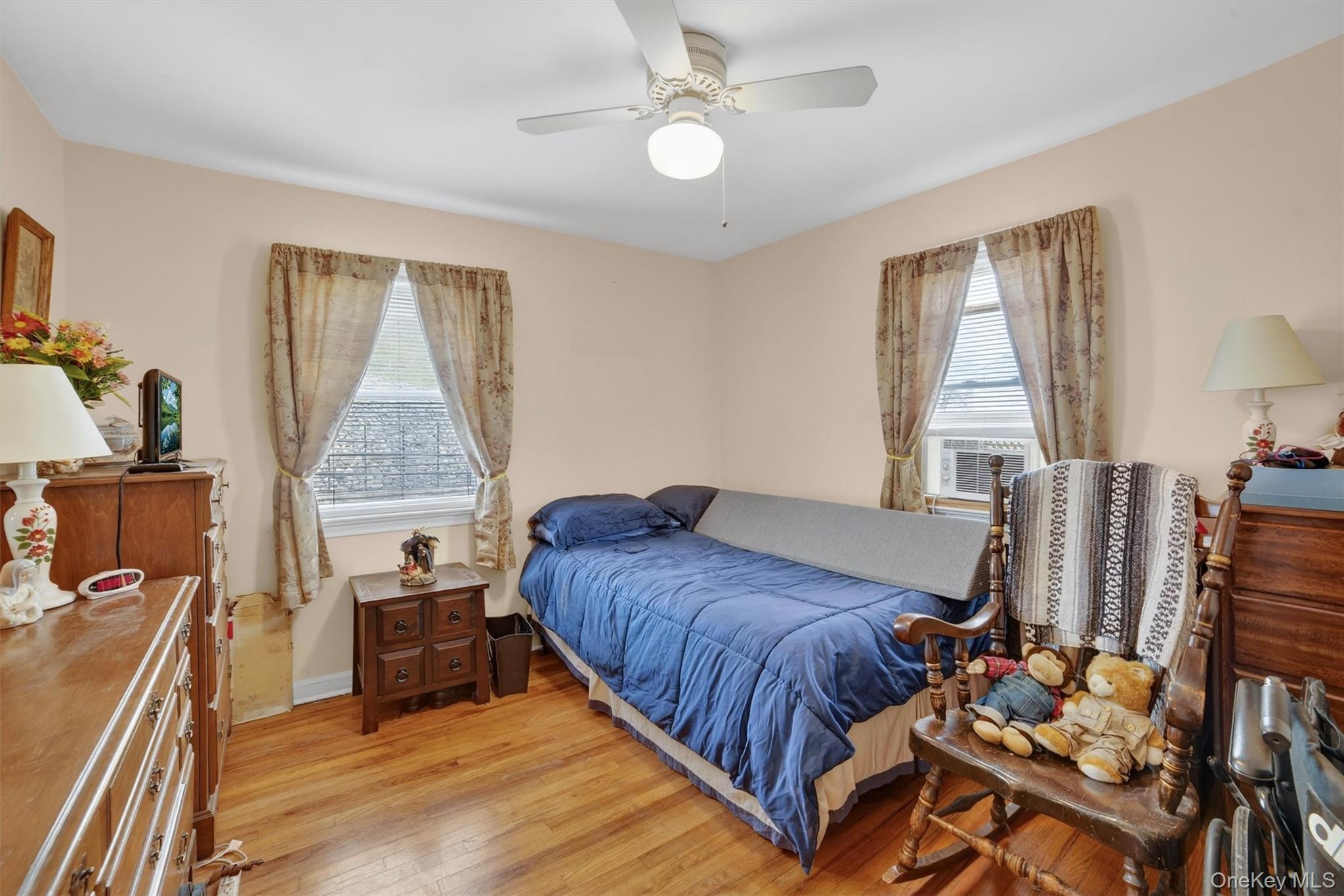 Single Family Hillview  Westchester County, NY 10704, MLS-979169-9