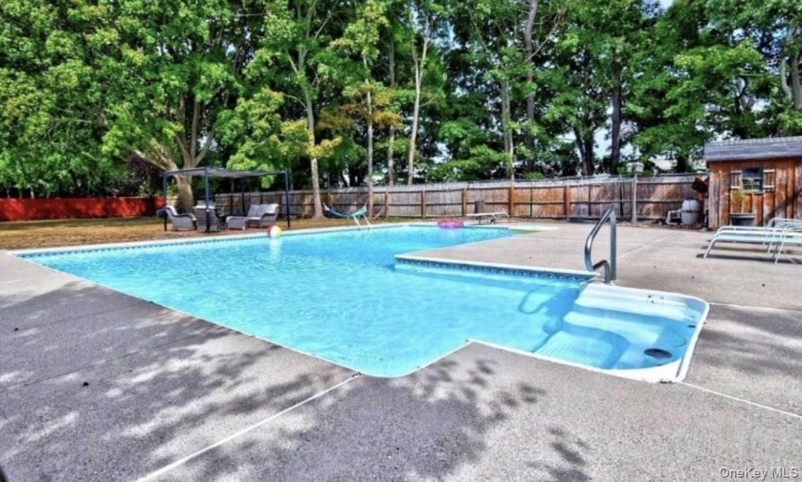 Single Family Lincoln  Suffolk County, NY 11716, MLS-979177-23