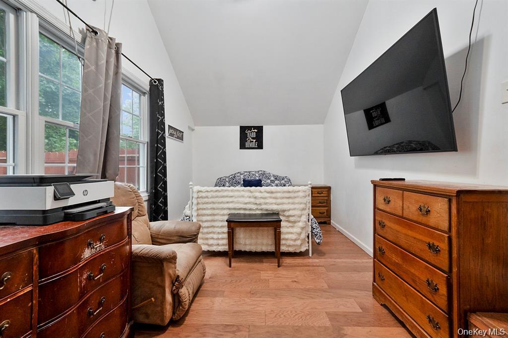 Single Family Lincoln  Suffolk County, NY 11716, MLS-979177-8