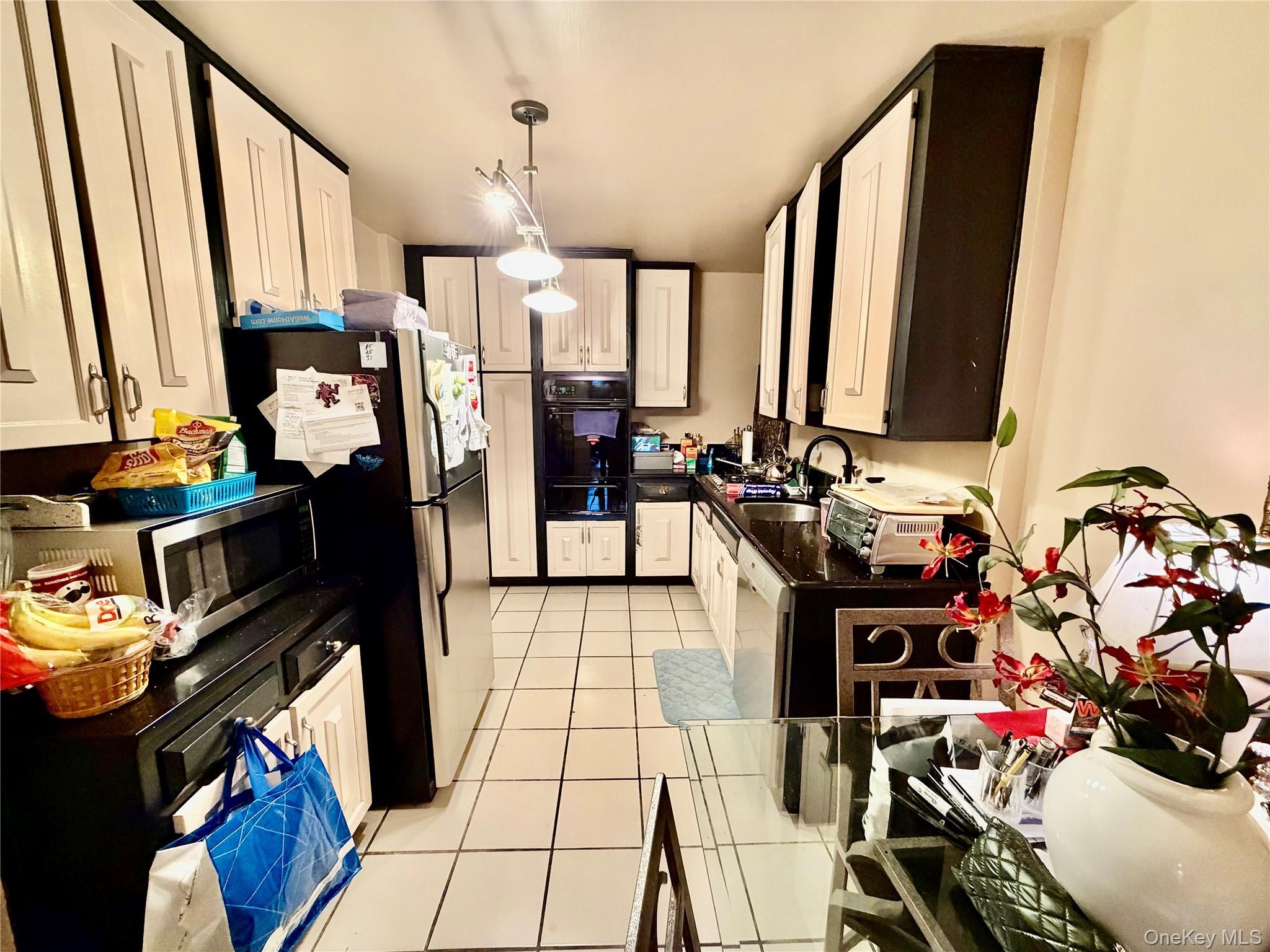 Coop Johson  Bronx, NY 10463, MLS-979183-4