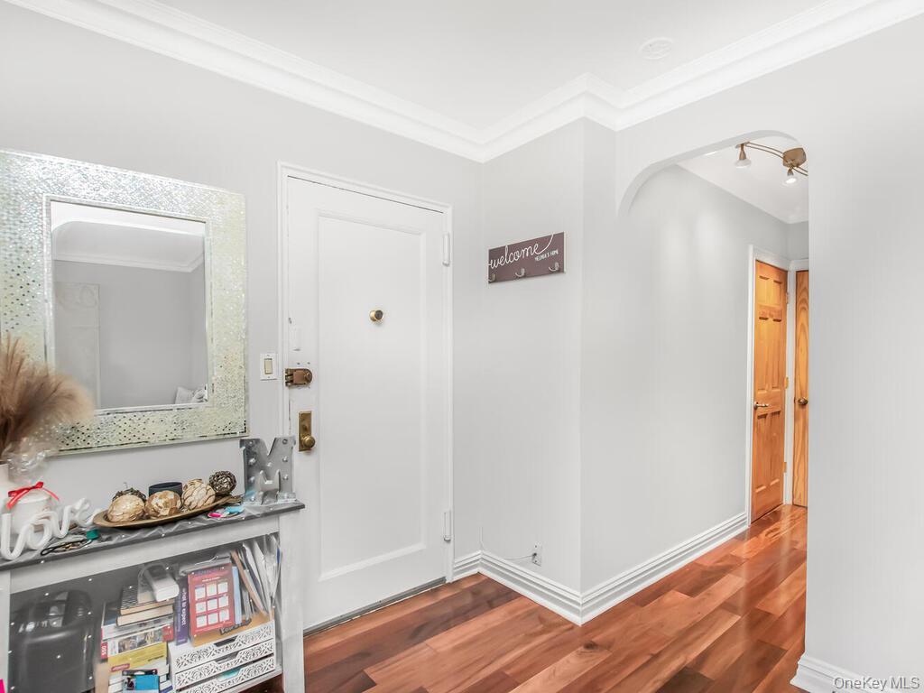 Coop Broadway  Westchester County, NY 10701, MLS-979196-8