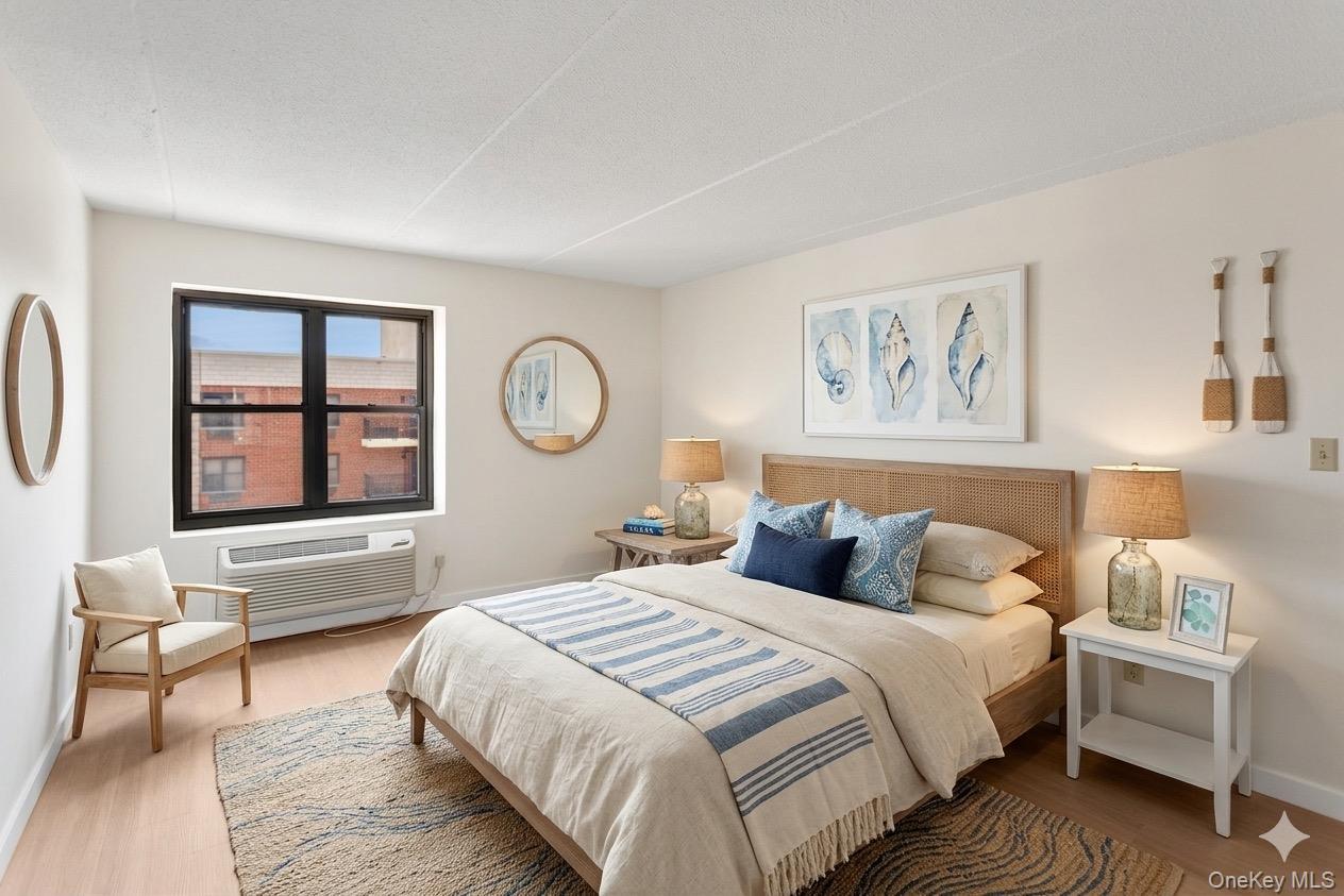 Condo Broadway  Nassau County, NY 11561, MLS-979204-18