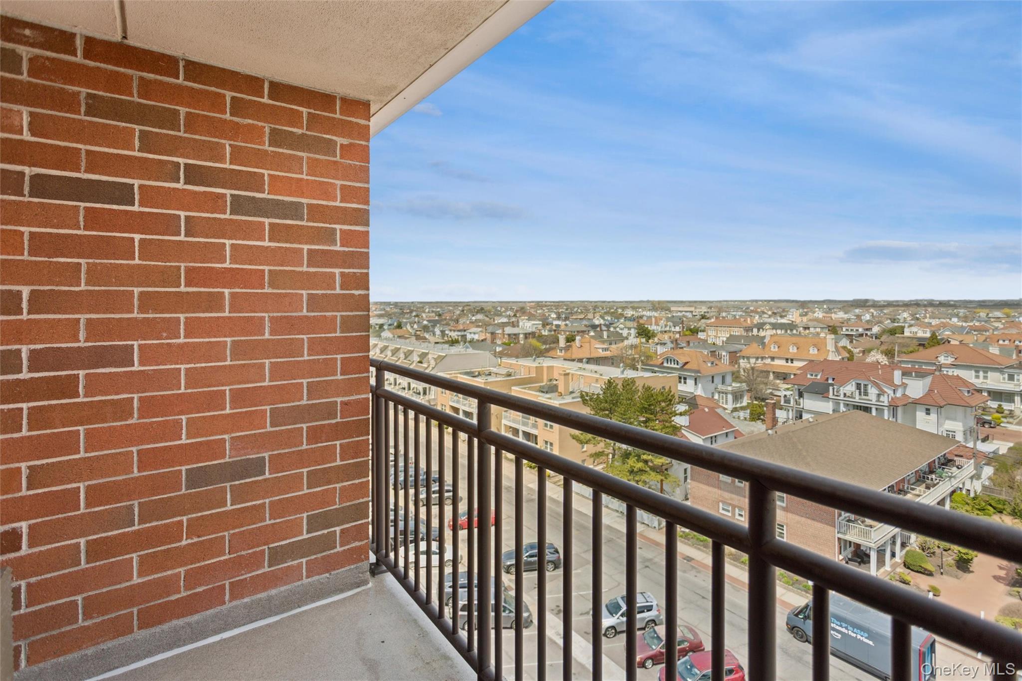 Condo Broadway  Nassau County, NY 11561, MLS-979204-34