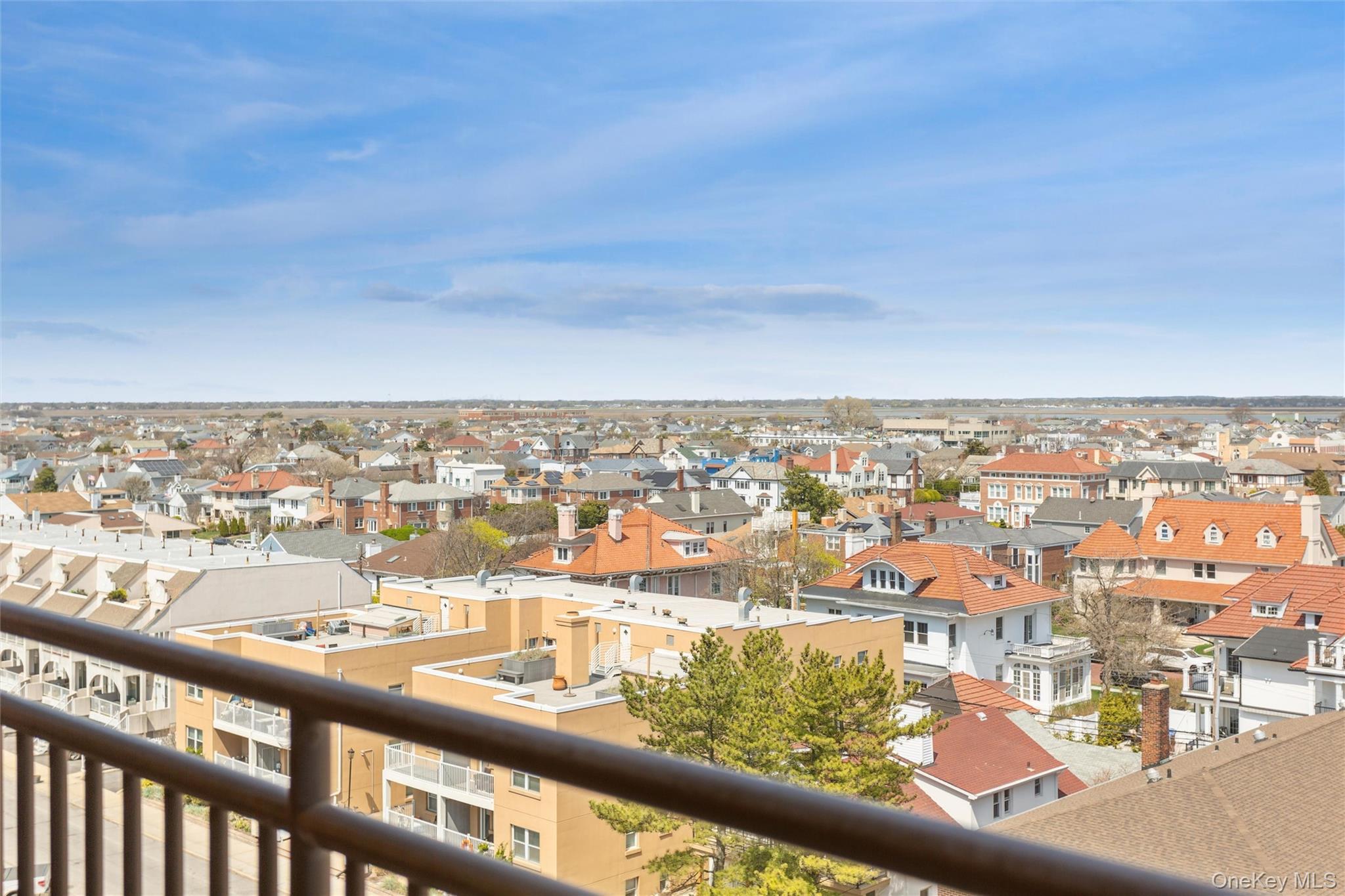 Condo Broadway  Nassau County, NY 11561, MLS-979204-35