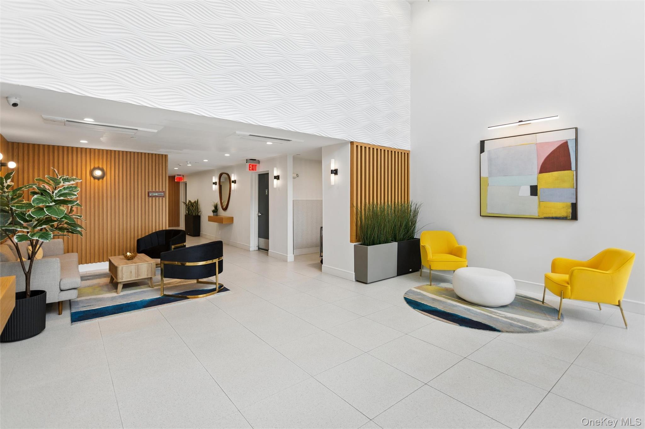 Condo Broadway  Nassau County, NY 11561, MLS-979204-8