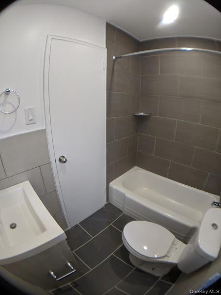 Single Family 100th Brooklyn, NY 11236, MLS-979209-30