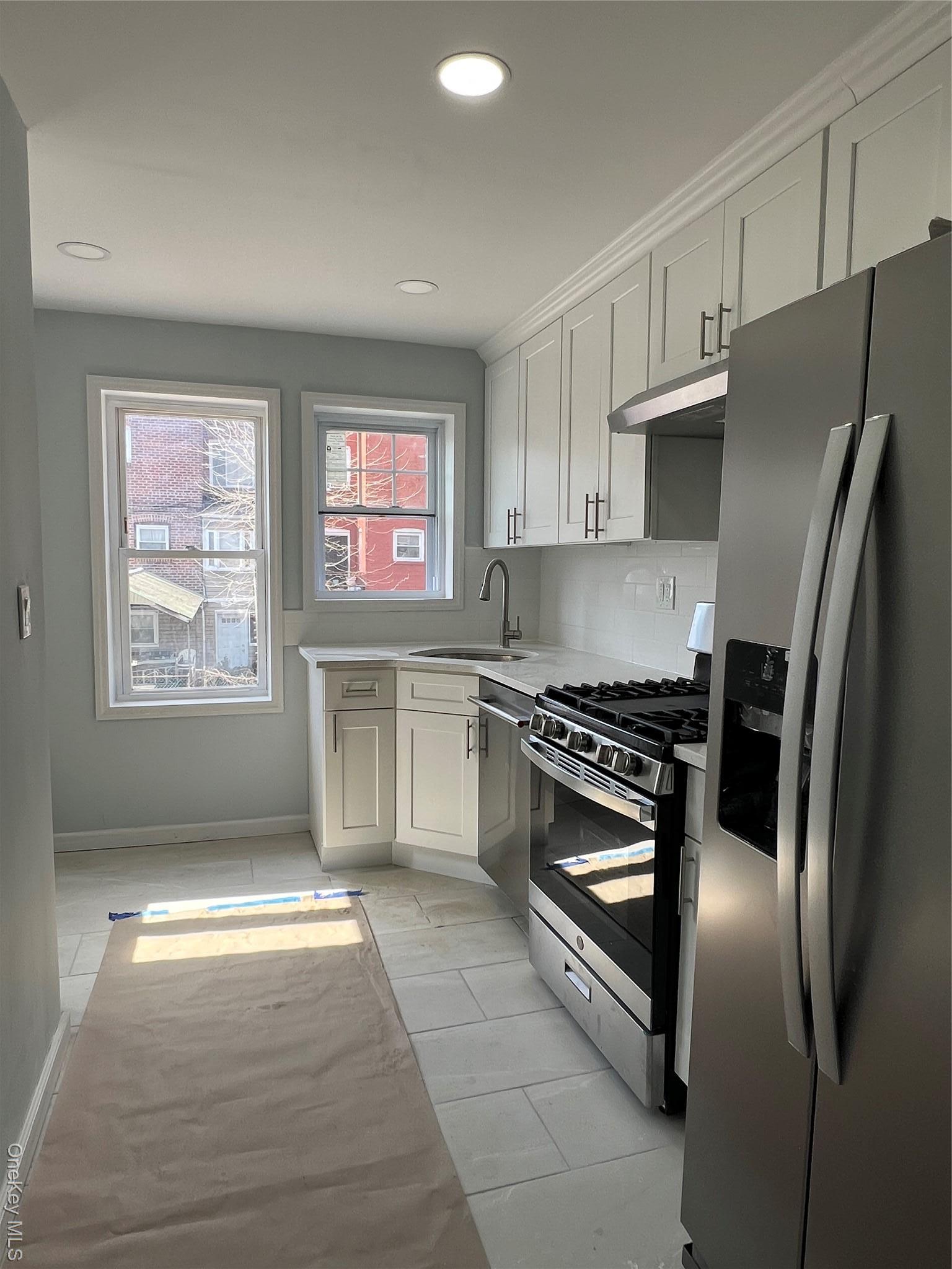 Single Family Leslie  Queens, NY 11434, MLS-979258-12