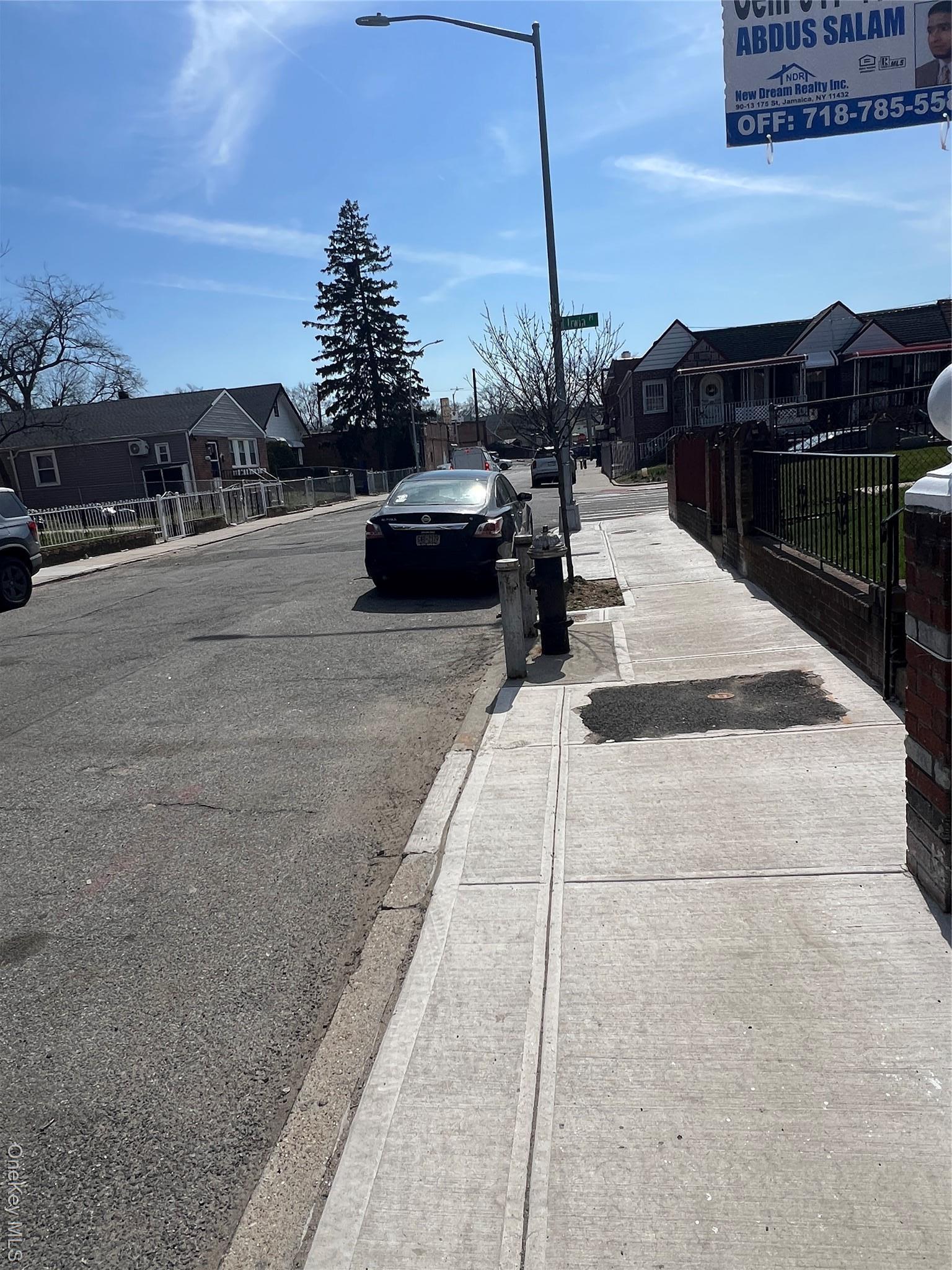 Single Family Leslie  Queens, NY 11434, MLS-979258-23