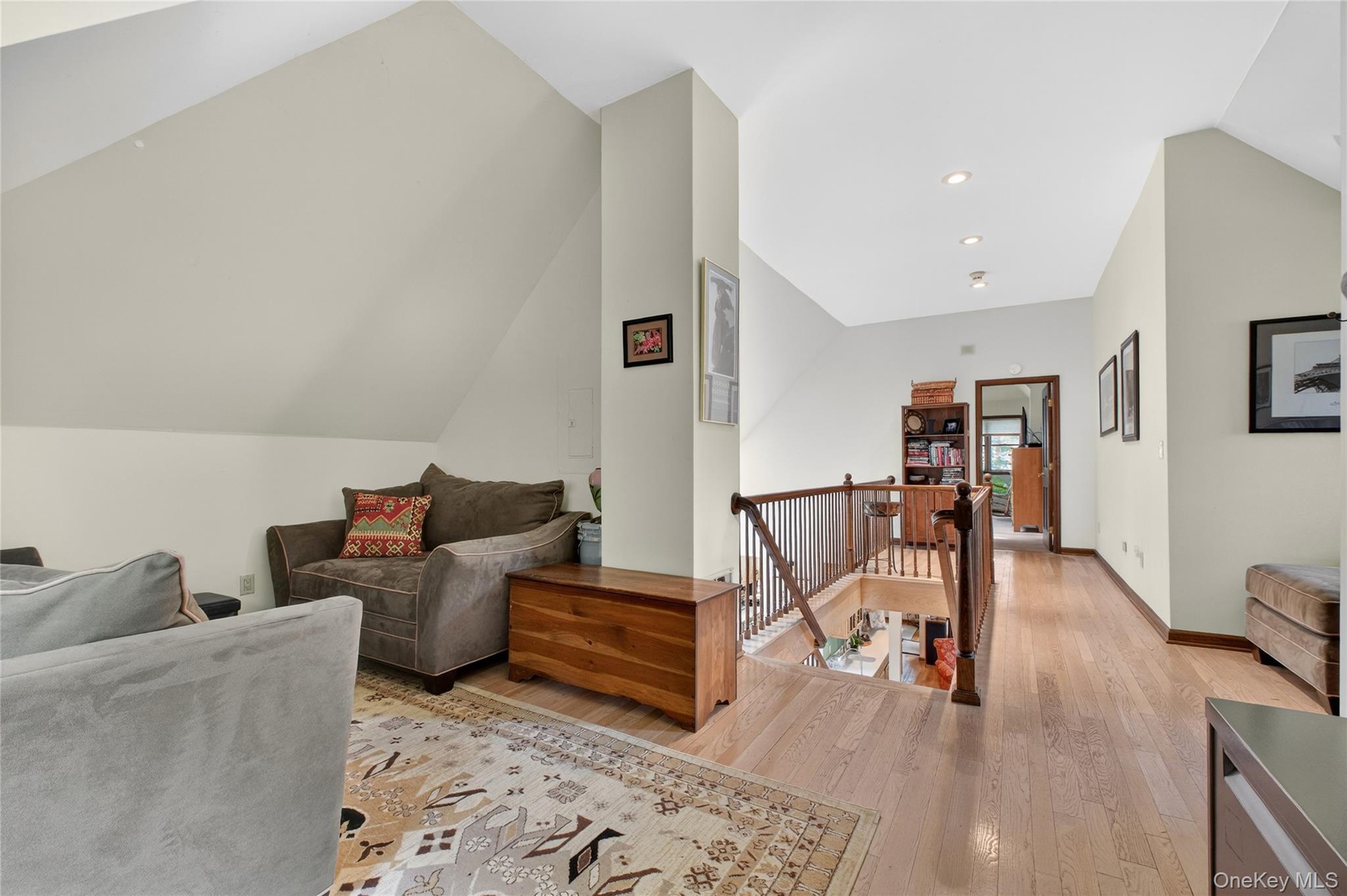 Single Family Overlook  Dutchess County, NY 12603, MLS-979263-30