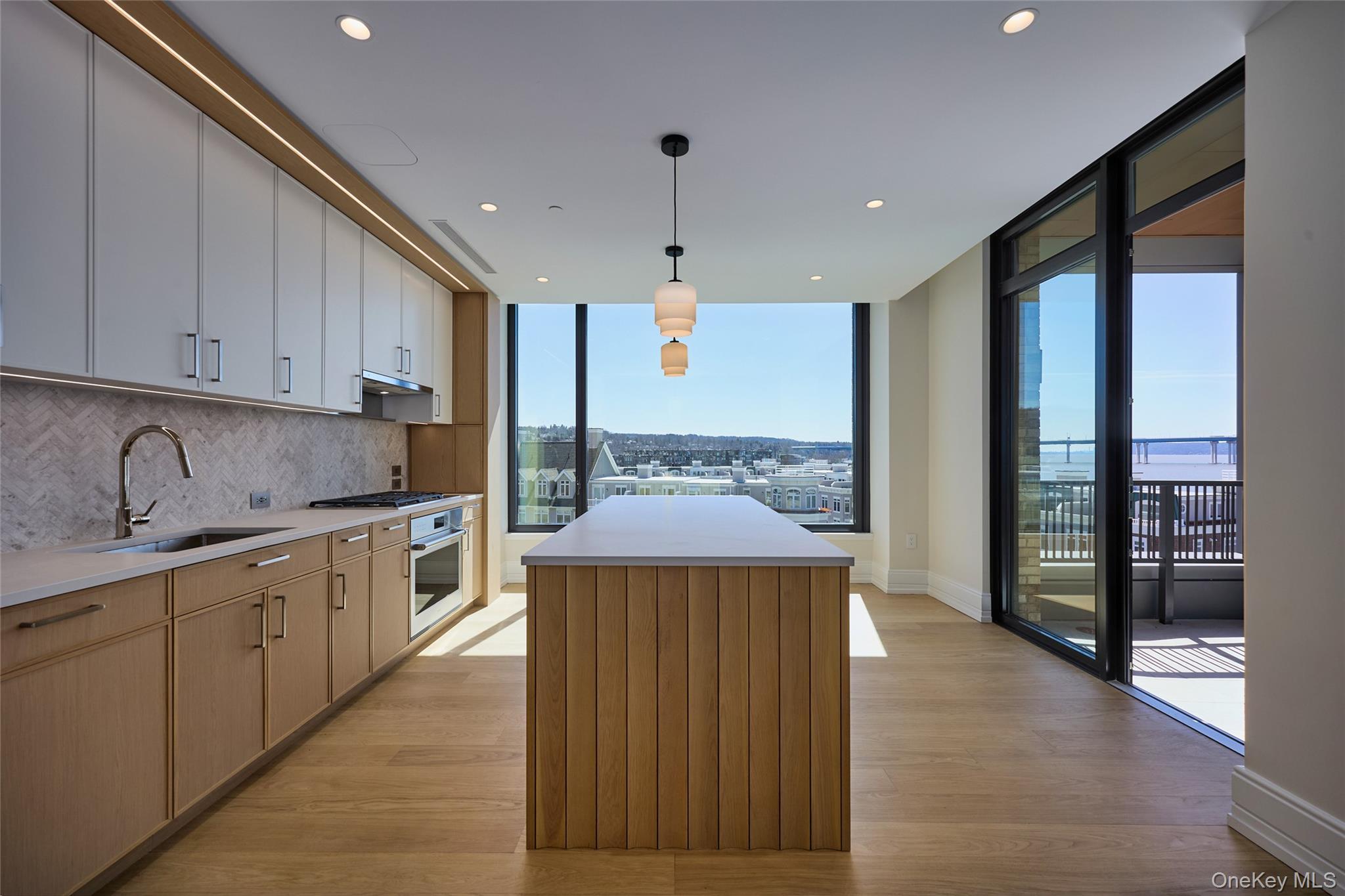 Condo Lighthouse  Westchester County, NY 10591, MLS-979271-17