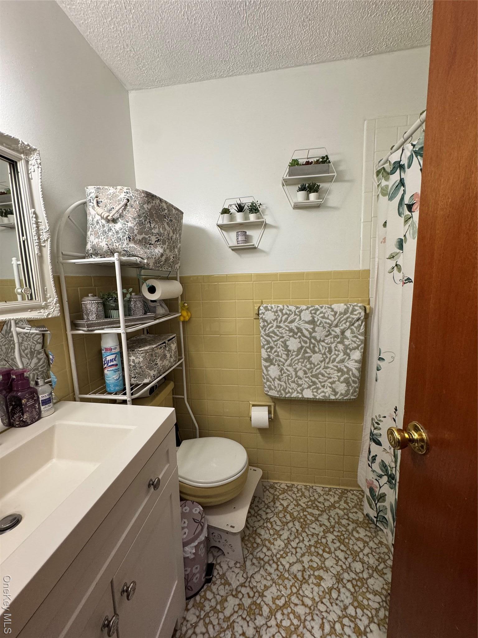 Single Family 67th Drive  Queens, NY 11379, MLS-979280-12