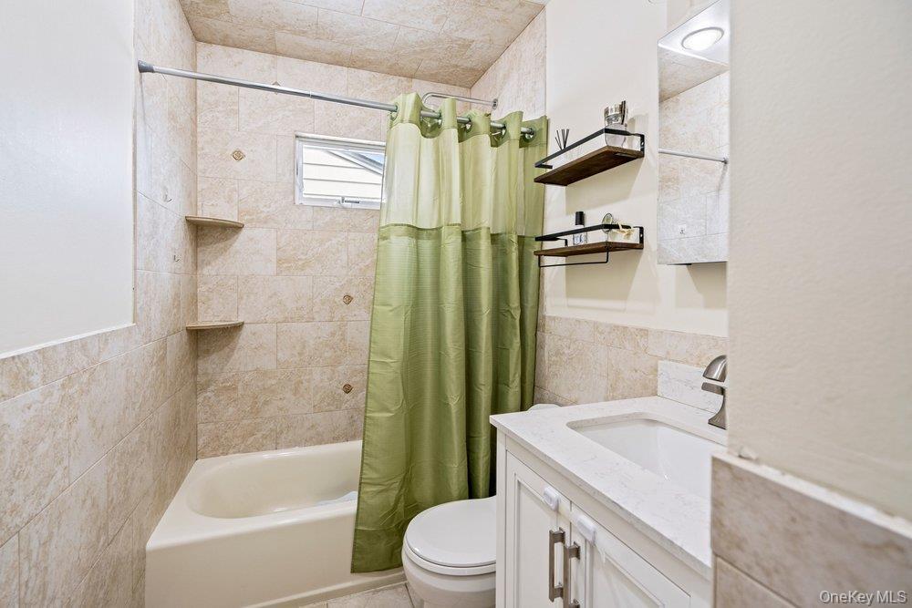 Single Family 38 Th  Suffolk County, NY 11757, MLS-979284-15