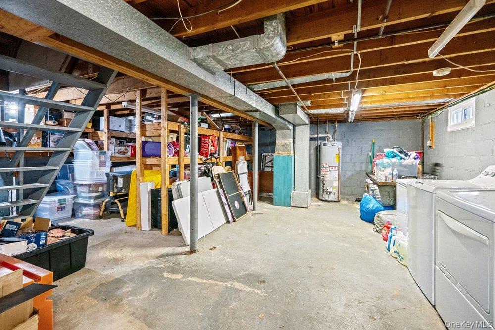 Single Family 38 Th  Suffolk County, NY 11757, MLS-979284-17