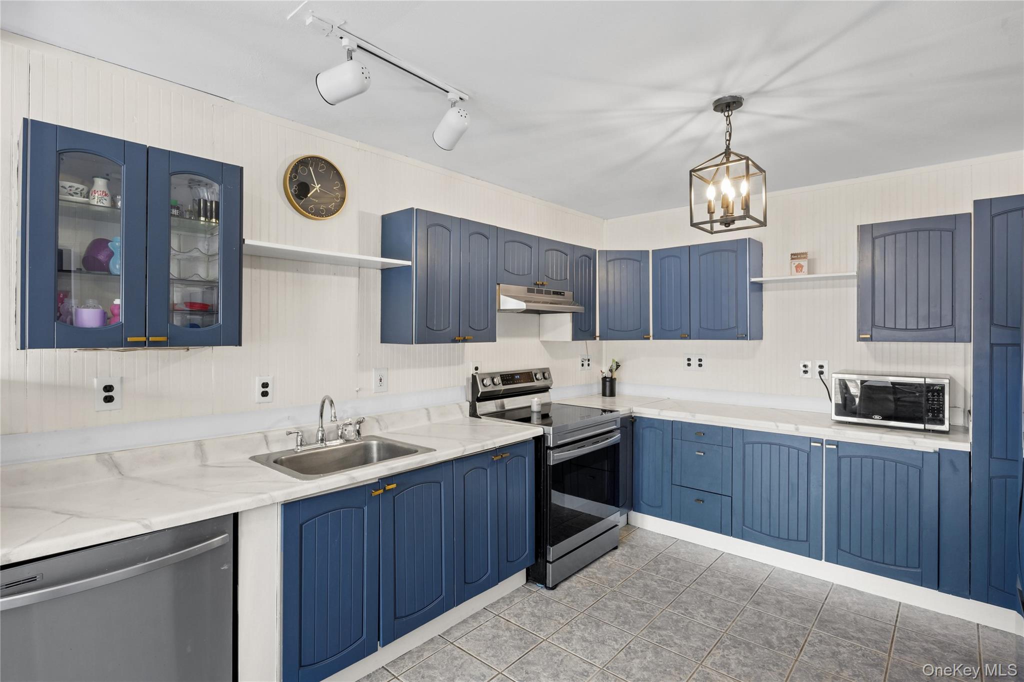 Single Family Timber Trail  Suffolk County, NY 11763, MLS-979295-3