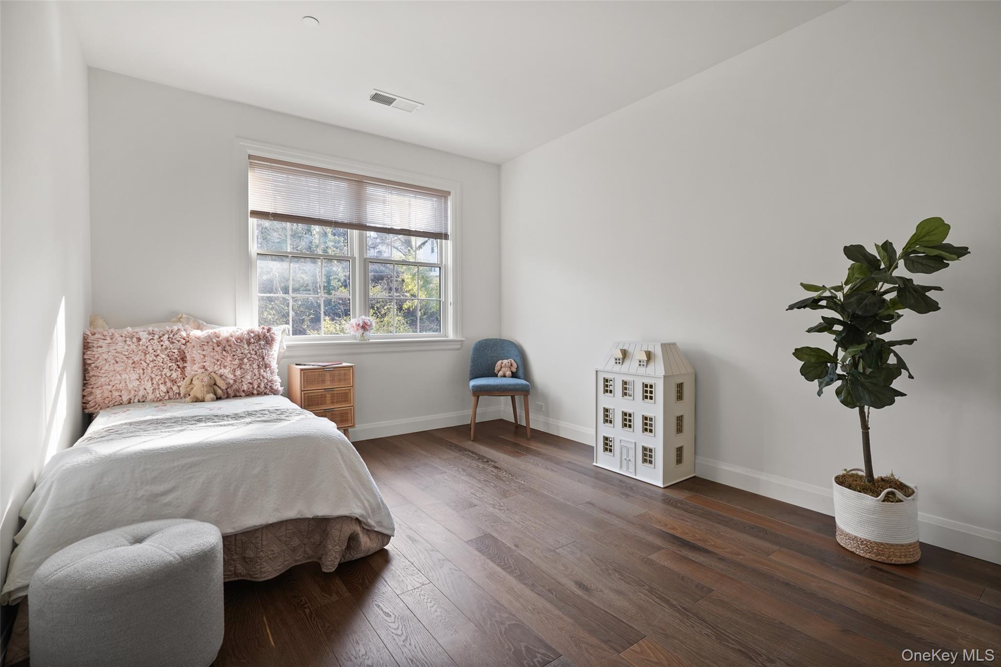 Condo Main  Westchester County, NY 10707, MLS-979305-16