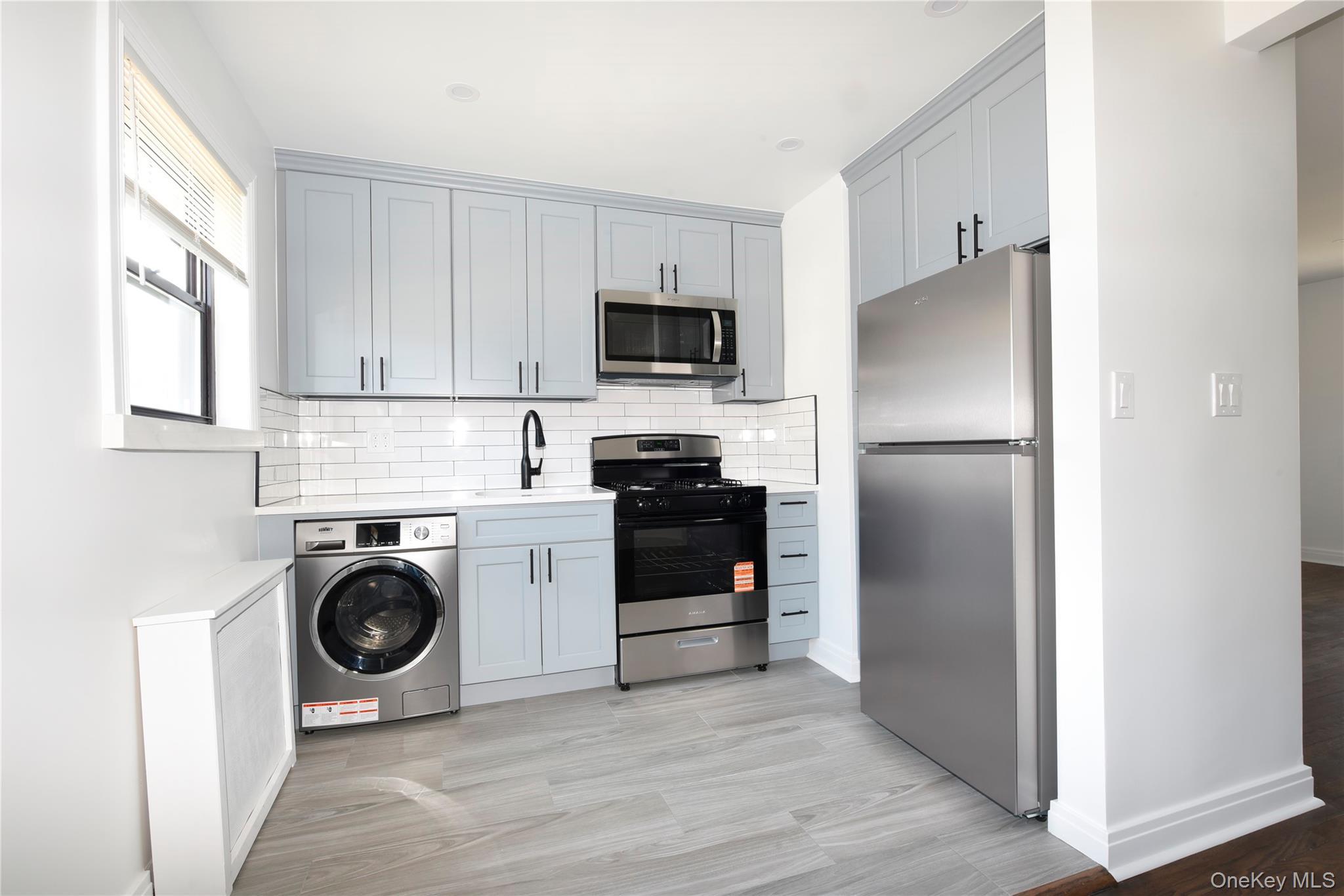 Coop 136th  Queens, NY 11367, MLS-979314-4