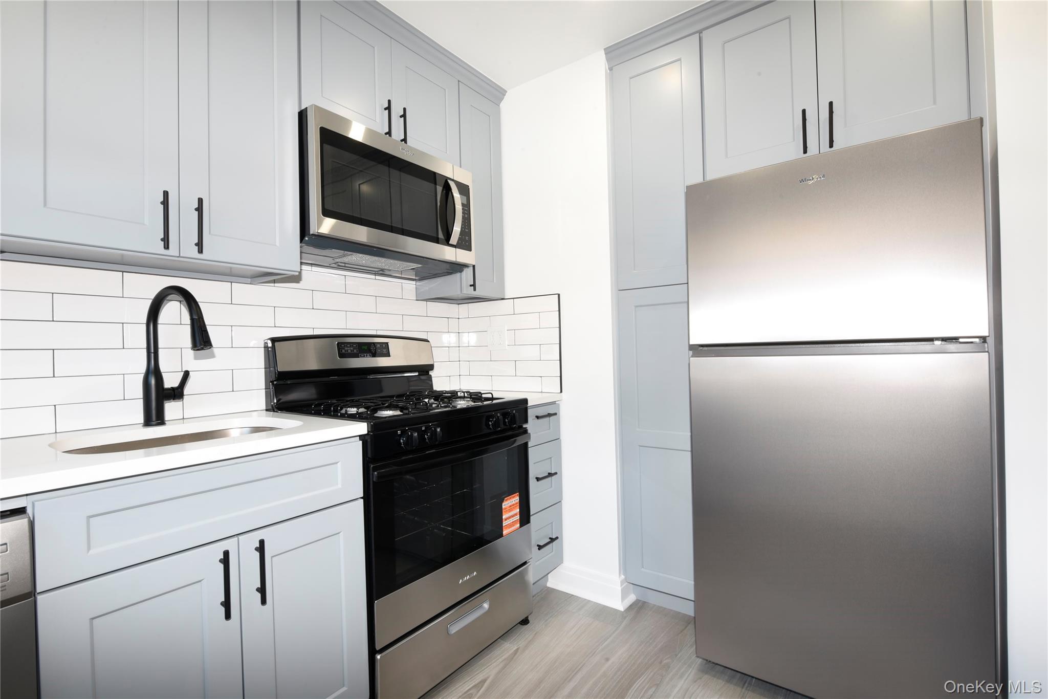 Coop 136th  Queens, NY 11367, MLS-979314-5