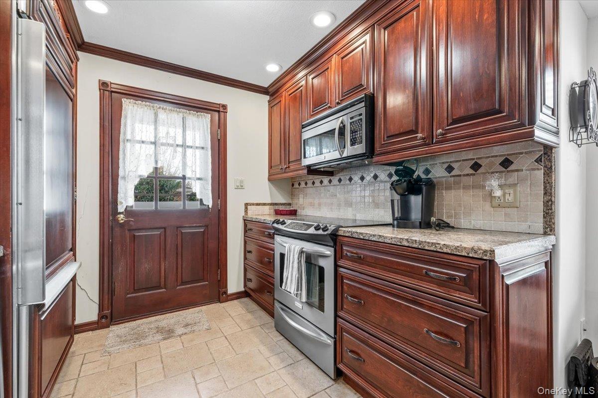 Single Family Parker  Nassau County, NY 11756, MLS-979320-13