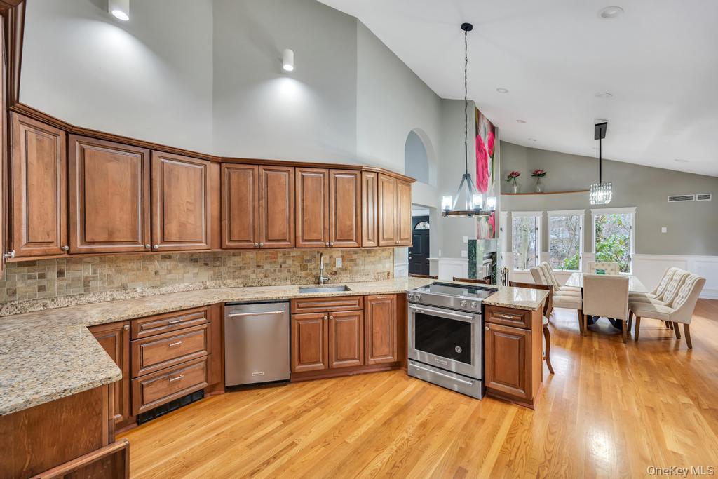 Single Family Audubon Gate  Suffolk County, NY 11764, MLS-979324-13